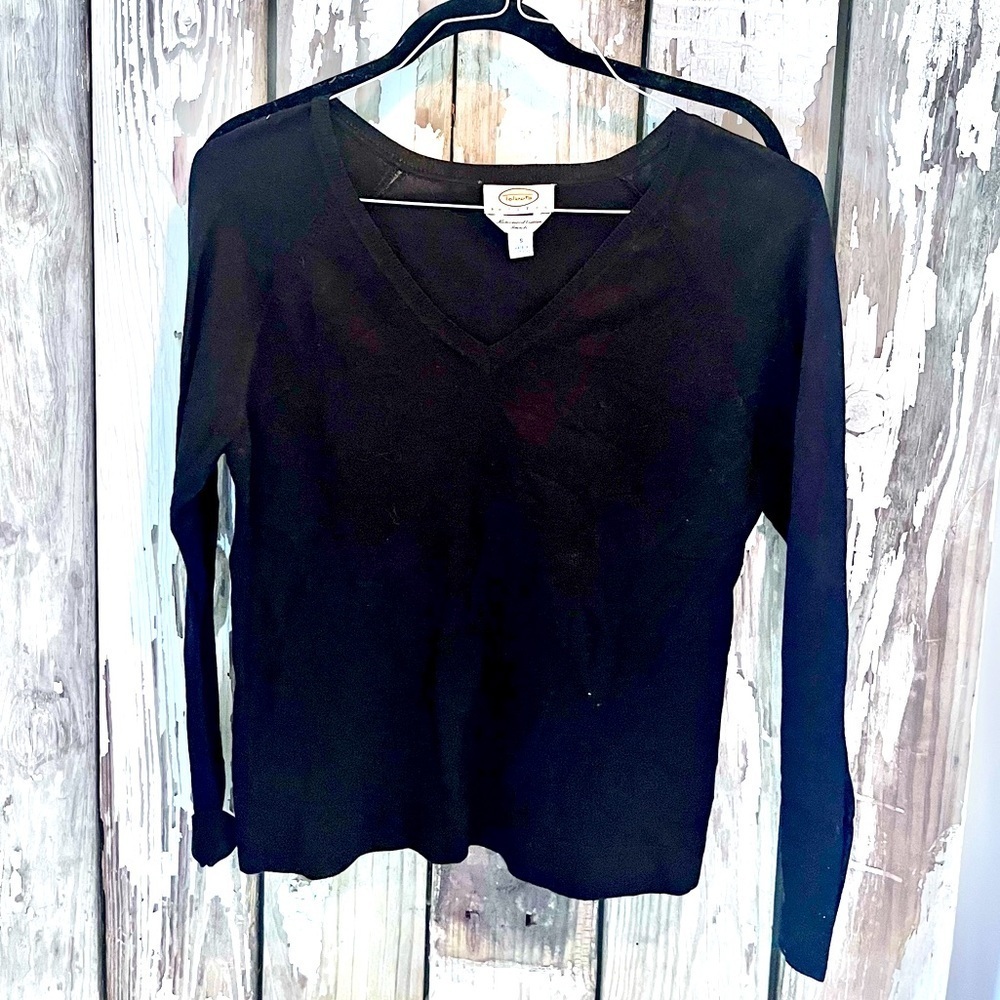 Talbots petites v neck sweater black small